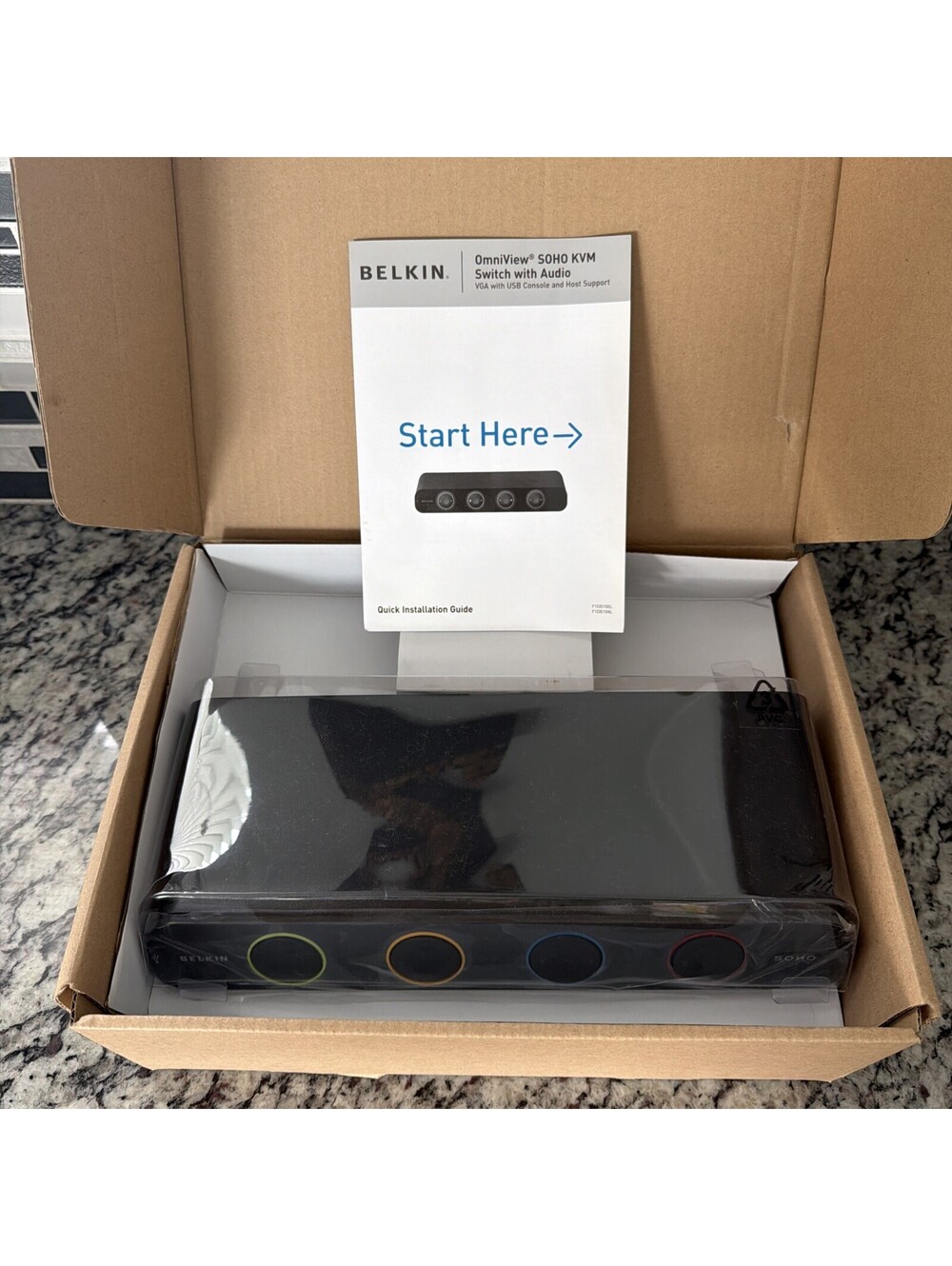 Belkin OmniView SOHO KVM Switch with Audio F1DH102D UNIT Brand NEW!